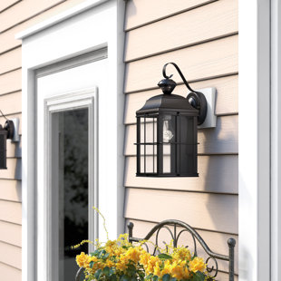 Best Larchmont 1-Light Outdoor Wall Lantern By Three Posts Outdoor Lighting Larchmont 1-Light Outdoor Wall Lantern By Three Posts Outdoor Lighting