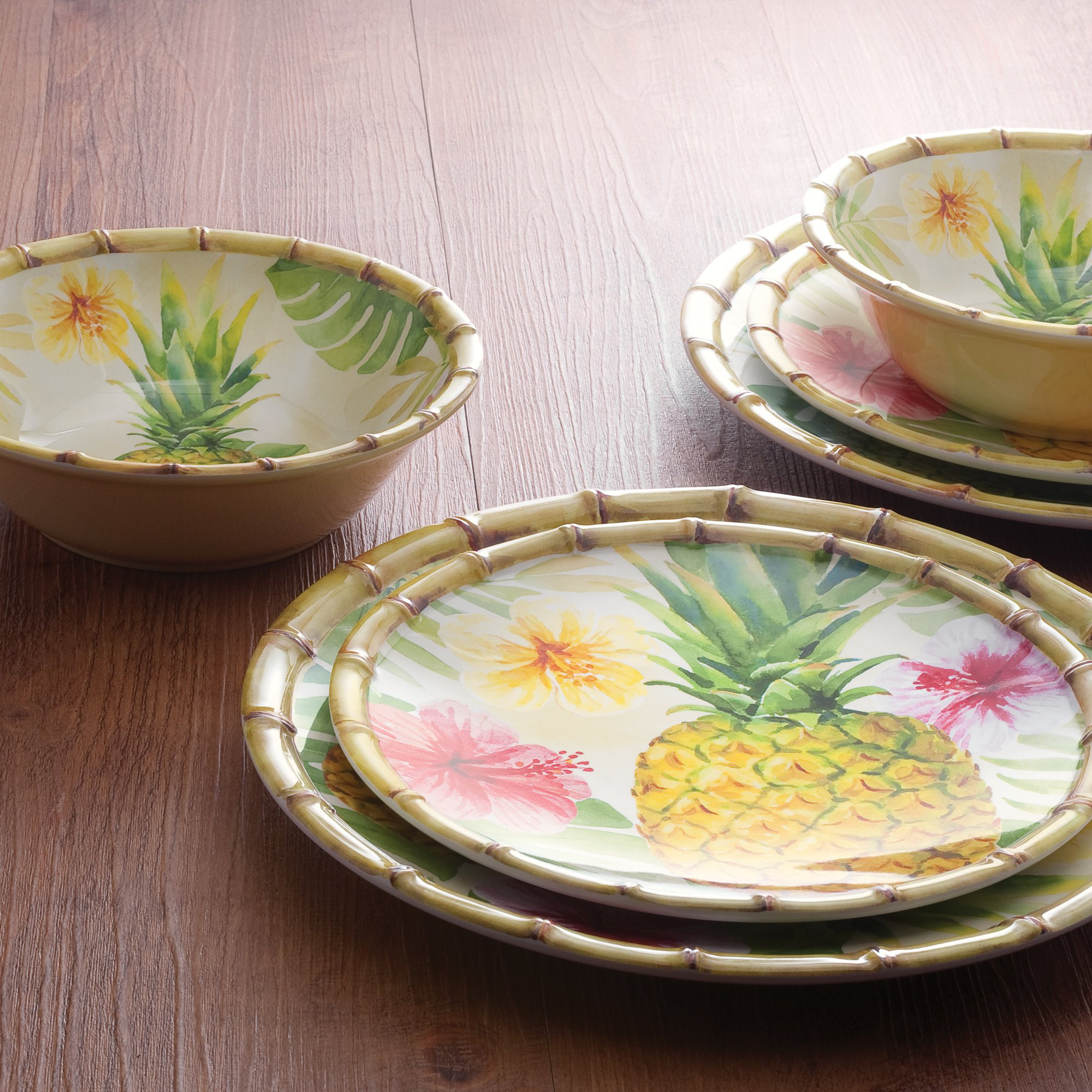 pineapple dinnerware set