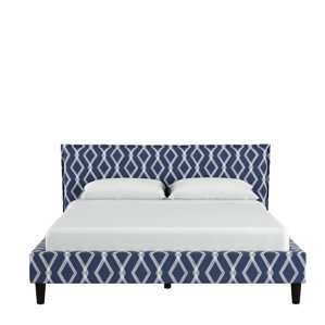 Edford Seamed Crossweave Upholstered Platform Bed by Varick Gallery