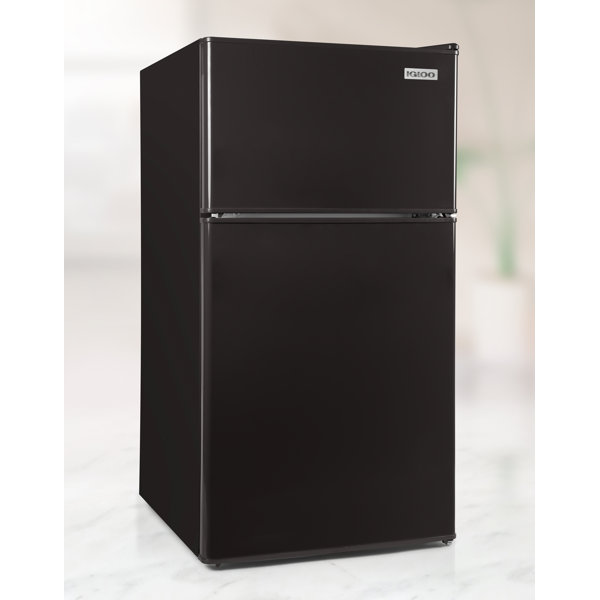 Igloo 3 2 Cubic Feet Cu Ft Freestanding Mini Fridge With Freezer Wayfair