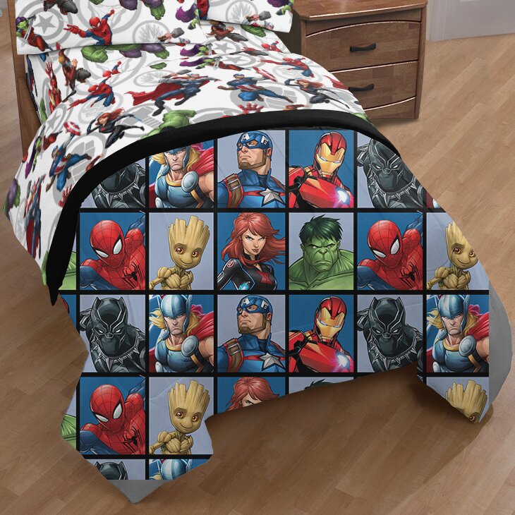 Overwatch Marvel Avengers Team Single Reversible Comforter