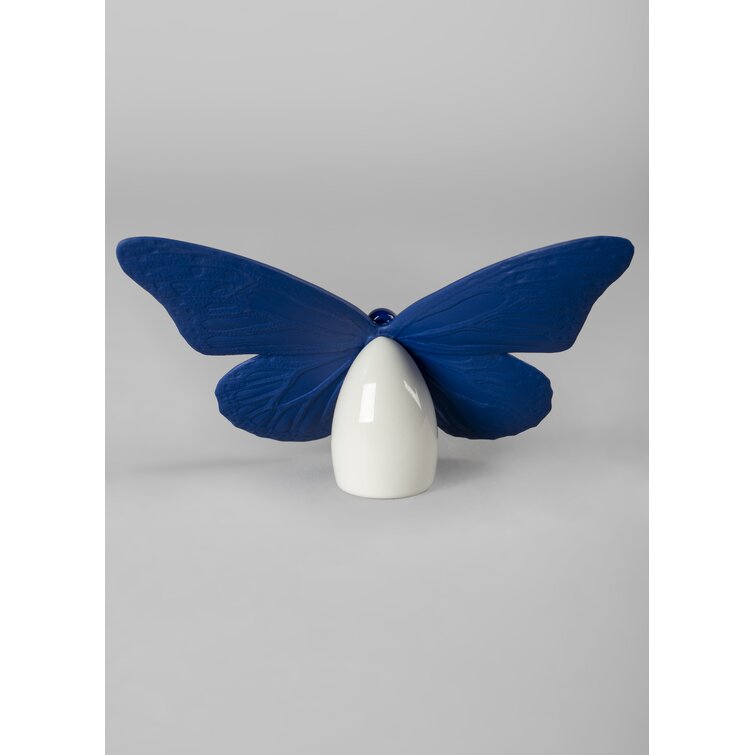 Porcelain Butterfly Figure. Golden Luster & White LLADRÓ Butterfly Figurine