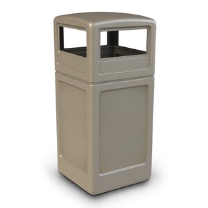 PolyTec 42 Gallon Trash Can