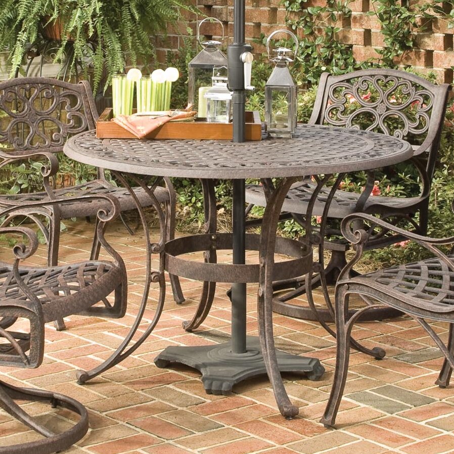 Ayleen Metal Dining Table