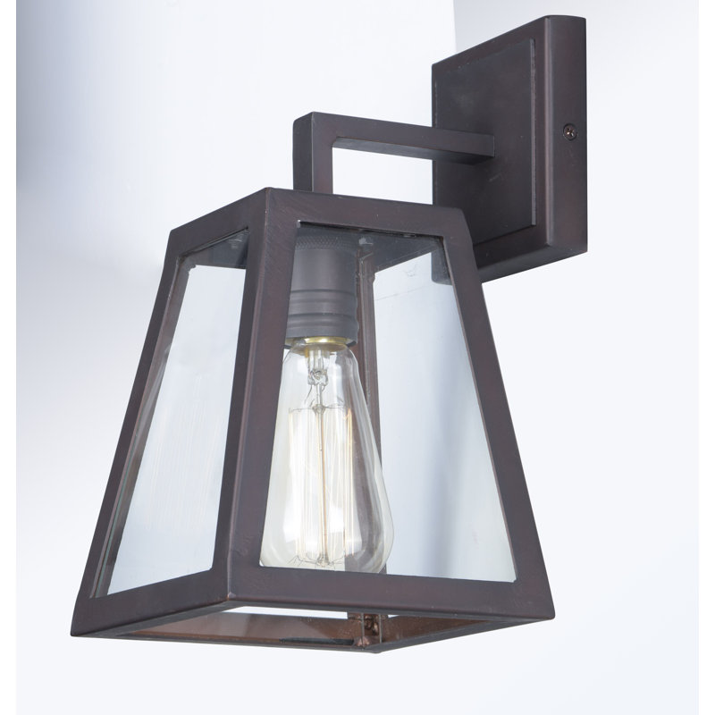 Sasha 1 Light Traditional Outdoor Wall Lantern Joss Main Light Traditional Outdoor Wall Lantern