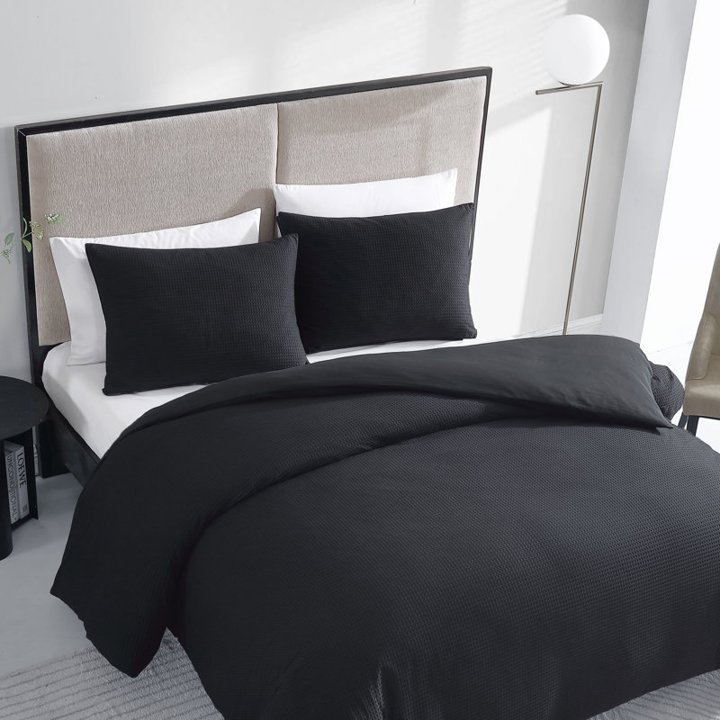 Vera Wang Waffle Pique Cotton Duvet Cover Set Size: King Duvet Cover + 2 King Shams, Color: Black