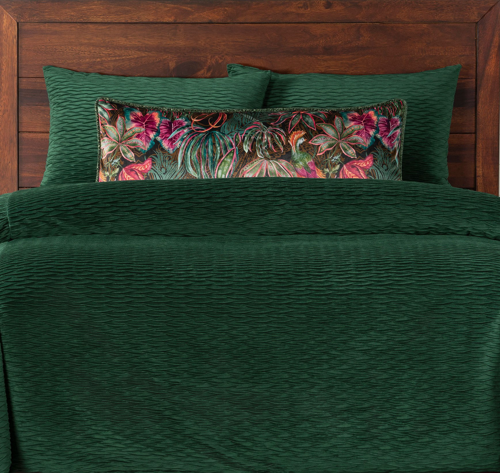 Smithsonian Pleated Velvet Emerald Green Duvet & Insert Set Wayfair