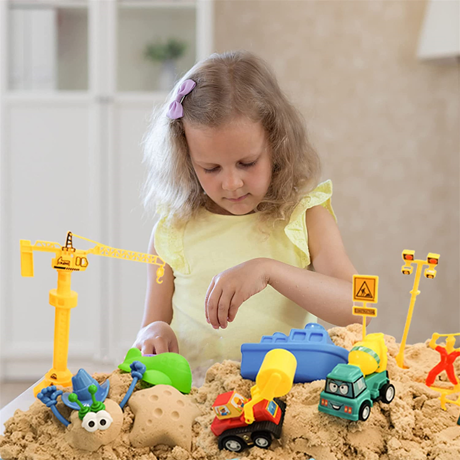 6 Mini Construction Trucks Play Construction Sand Kit 3lbs Sand with 2 Colors 