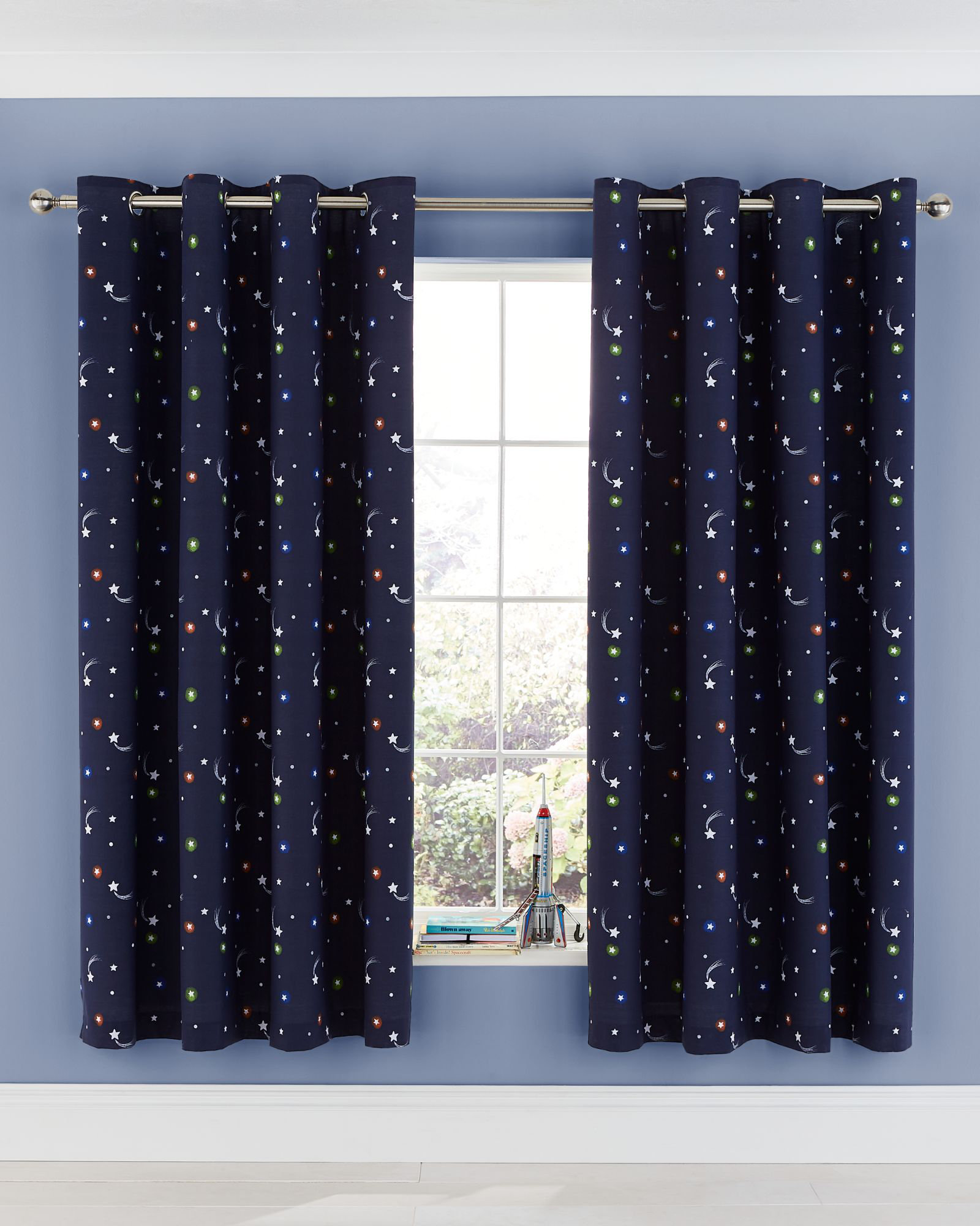 Catherine Lansfield Hy E Easy Care Eyelet Room Darkening Catherine Lansfield Hy E Easy