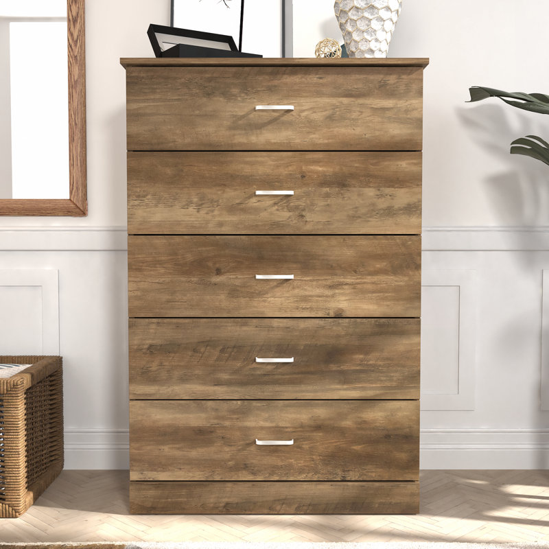 Allyannah 5 Drawer 31.5'' W Dresser Color: Knotty Oak