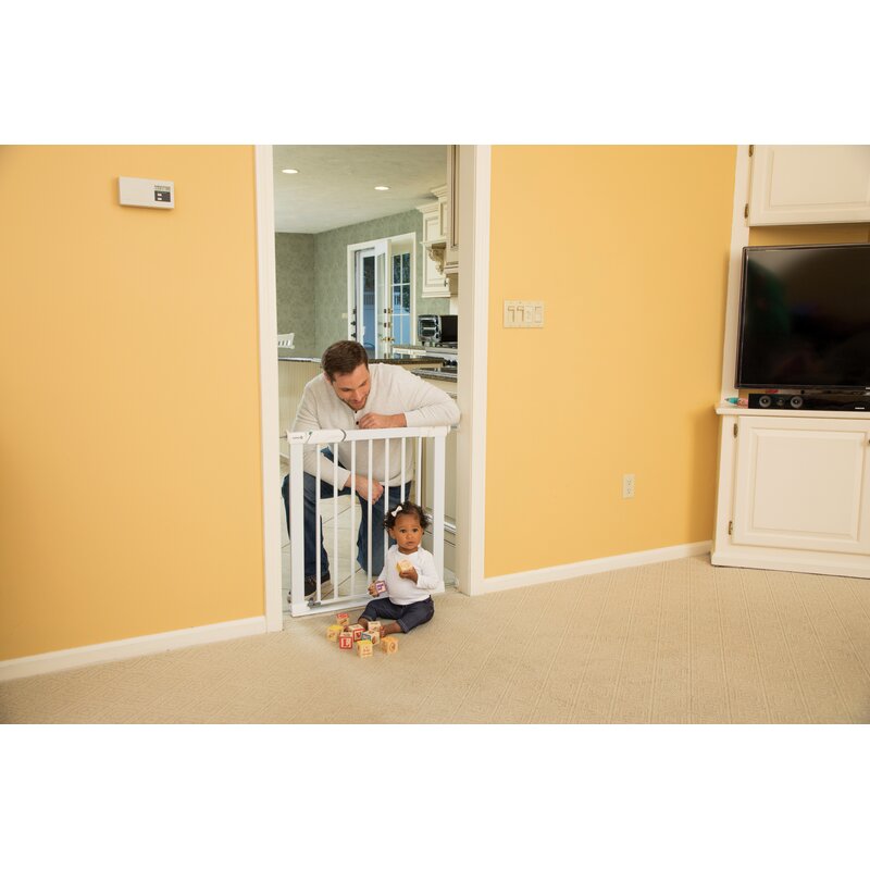 flat step baby gate