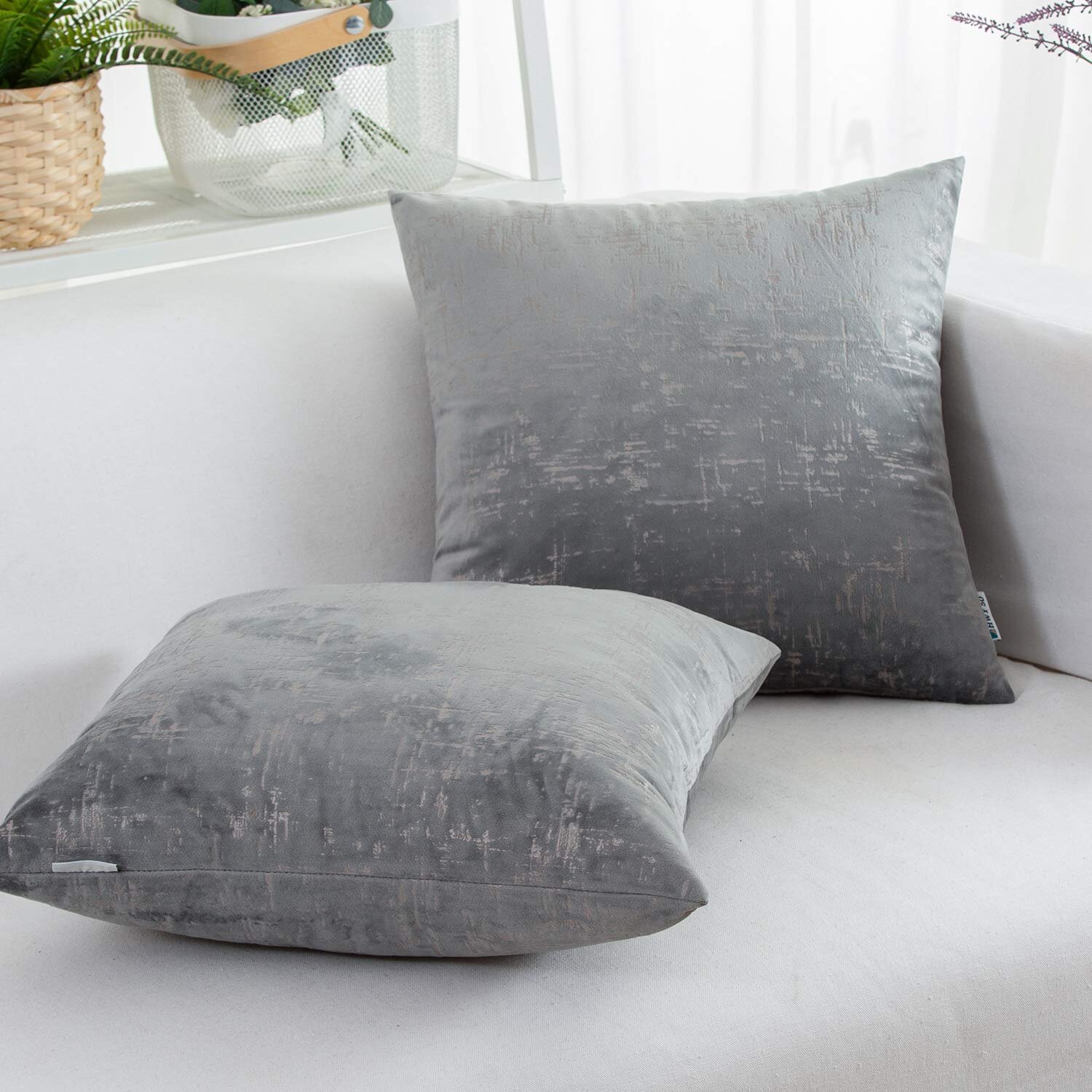 2Pcs Microfiber Square Pillowcases Ultra Soft Pillow Cover Cushion Cover 18"x18" 