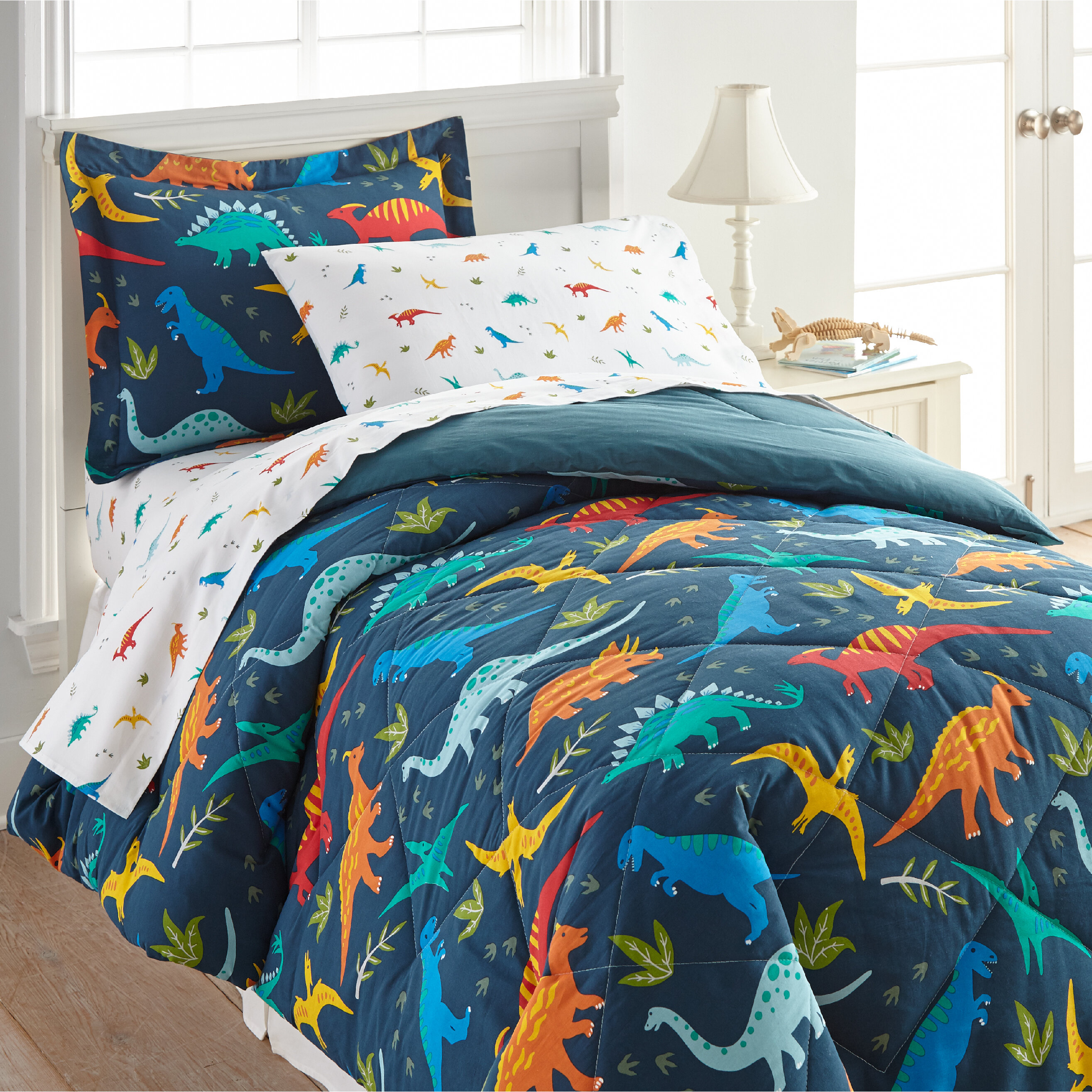118 X 95 Cal King Dinosaur Quilt Set Childrens Reversible Bedspread Coverlet Queen Size Bed Cover 3-Piece Oversize California White, Orange, Green, Grey
