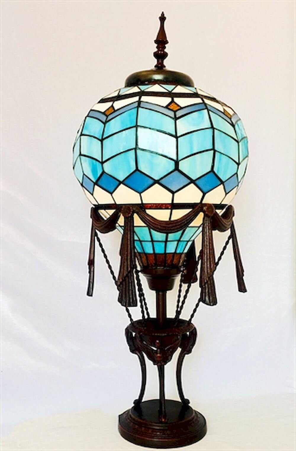 hot air balloon table lamp