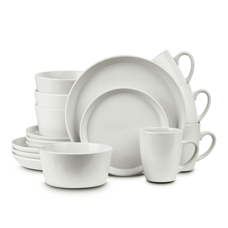 dinnerware set for 4