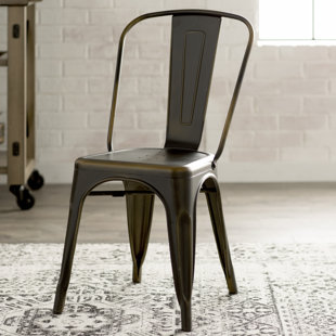 Fineview Dining Chair (Set of 4)