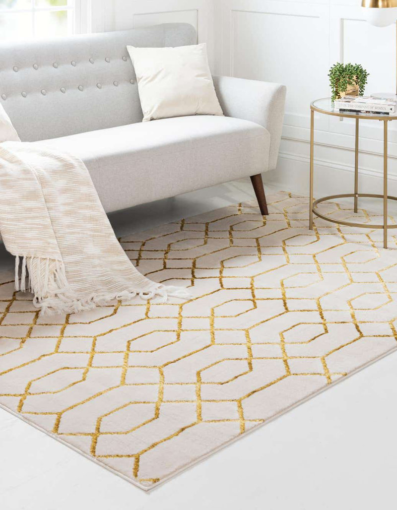 Corando Geometric Ivory/Gold Area Rug Rug Size: Rectangle 8' x 10'