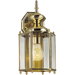 Best Triplehorn 1-Light Traditional Clear Wall Lantern By Alcott Hill Outdoor Lighting Triplehorn 1-Light Traditional Clear Wall Lantern By Alcott Hill Outdoor Lighting