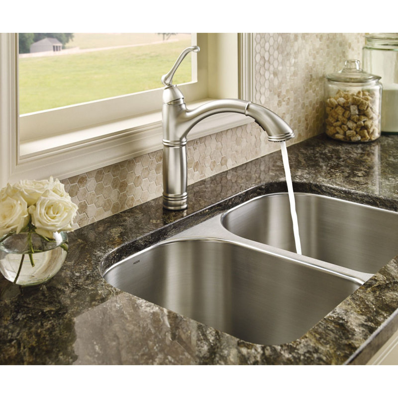 7295c Srs Orb Moen Brantford Pull Out Kitchen Faucet With Reflex