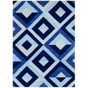 Hand Carved Diamond Blue/White Area Rug