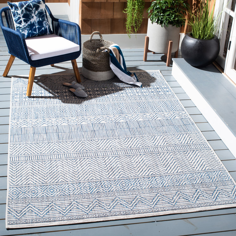 Seibold Ivory/Navy Area Rug