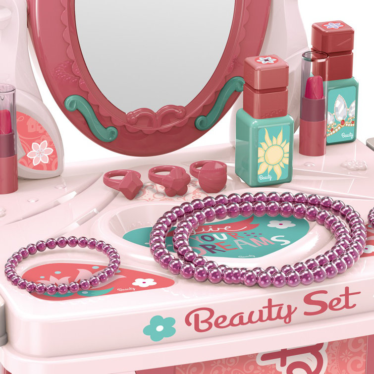 it suitcase and vanity set