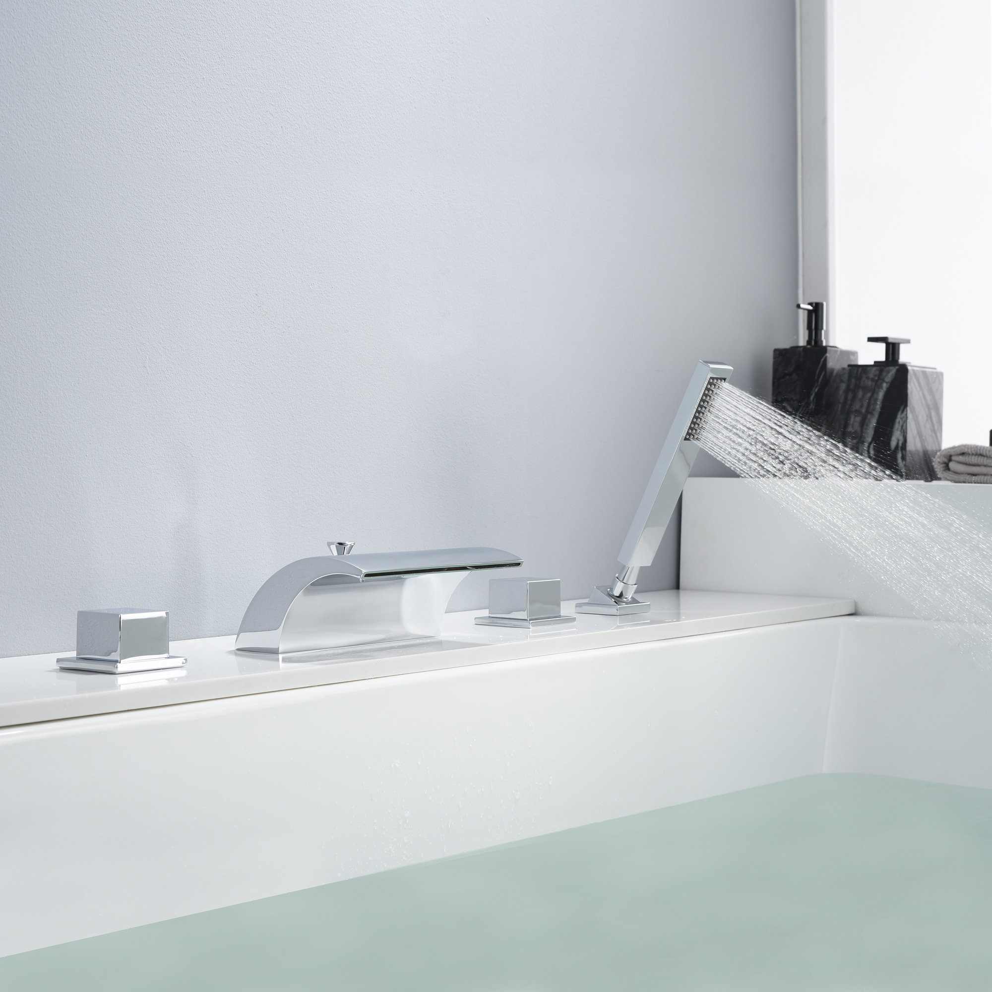 sumerain Double Handle Waterfall Roman Tub Faucet With Diverter And