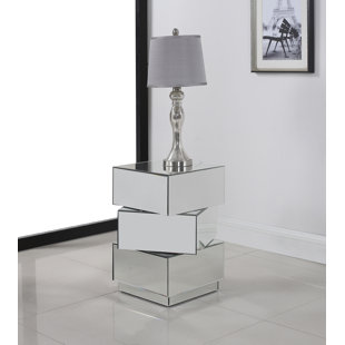 Chih End Table by Everly Quinn