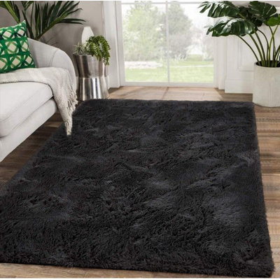 Antrese Shag Black Area Rug