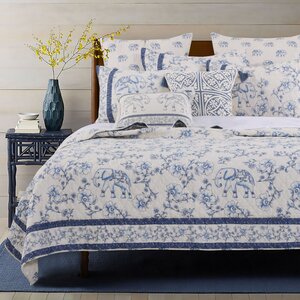 Brunwood Reversible Quilt Set