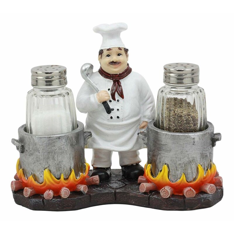 chef salt and pepper shakers