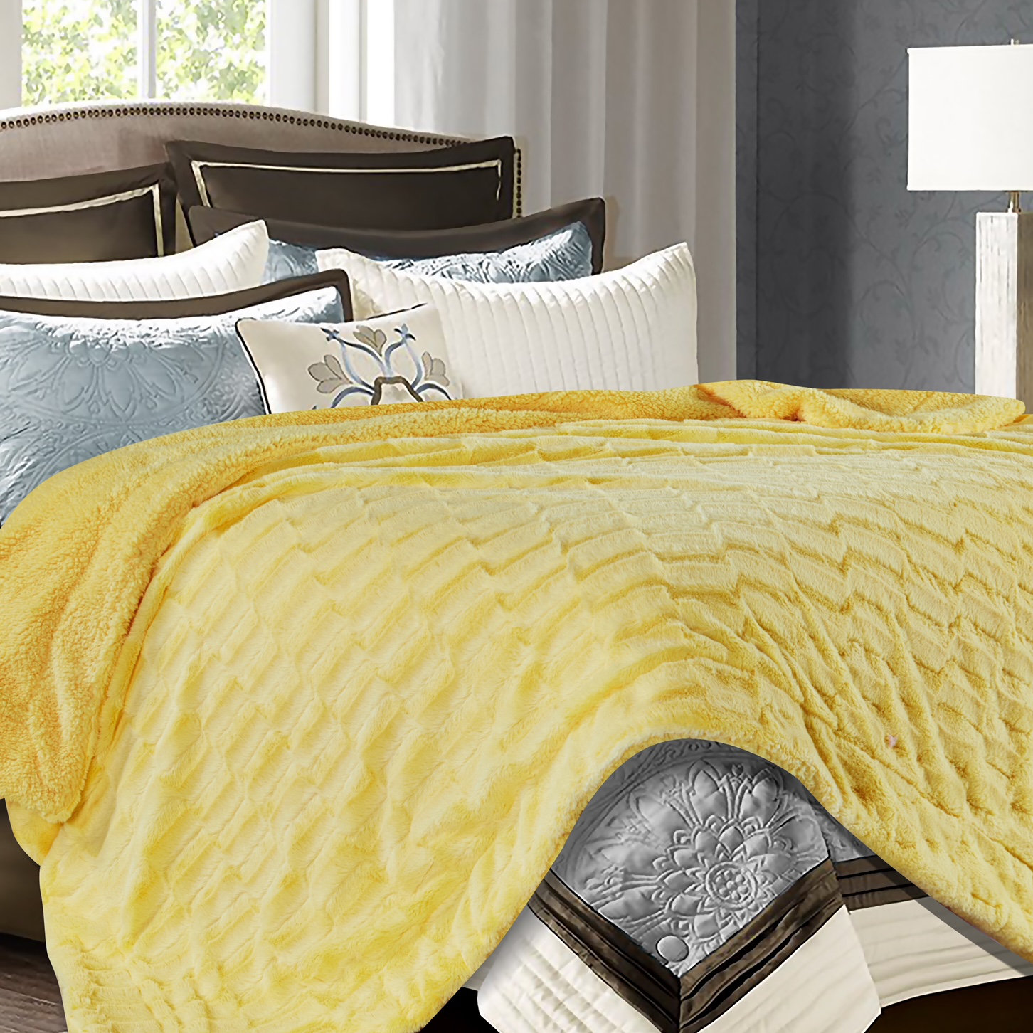 Bed Throws For All Size Bedroom Soft Faux Mink Cuddly Gives Warm Soft Feeling