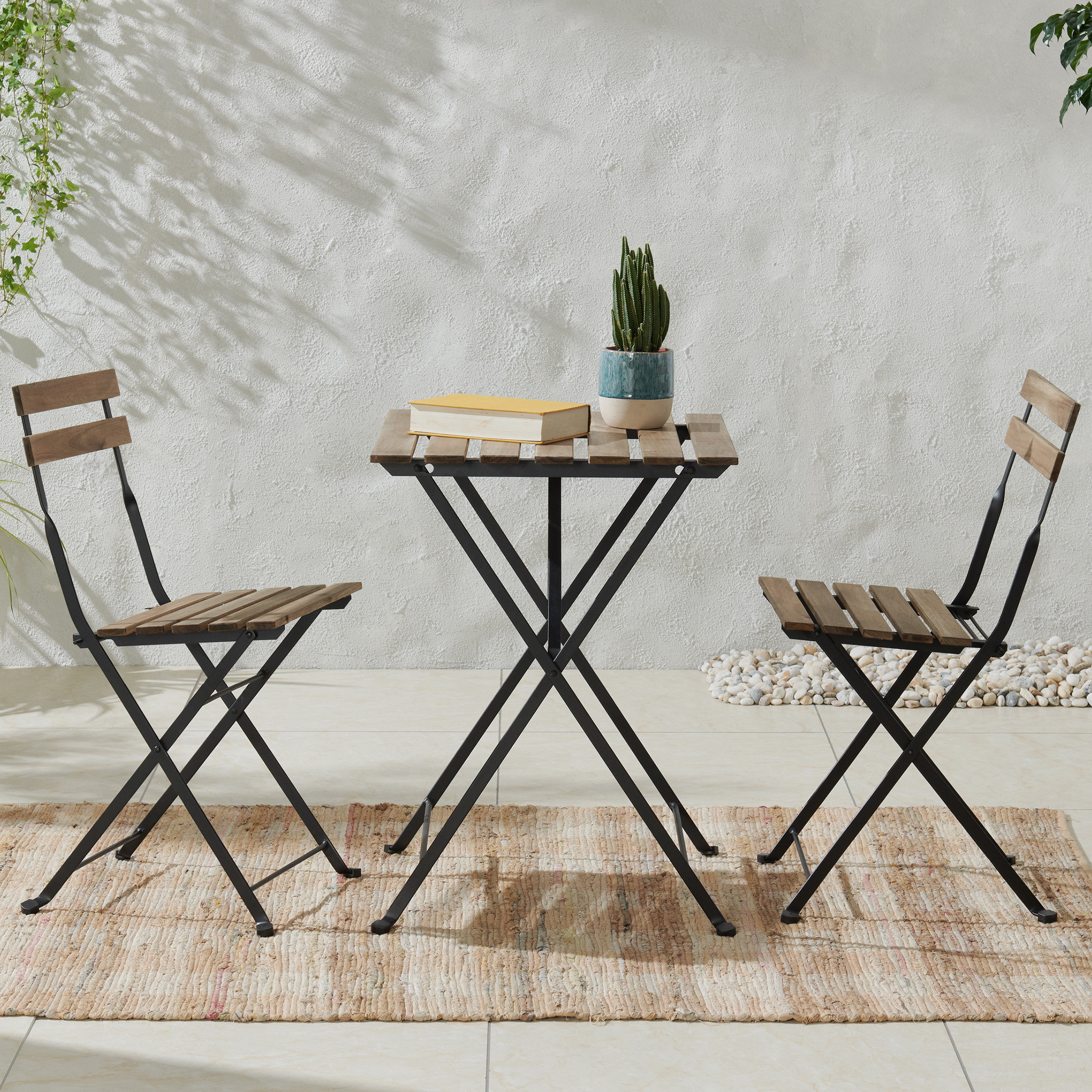 latitude run bistro set