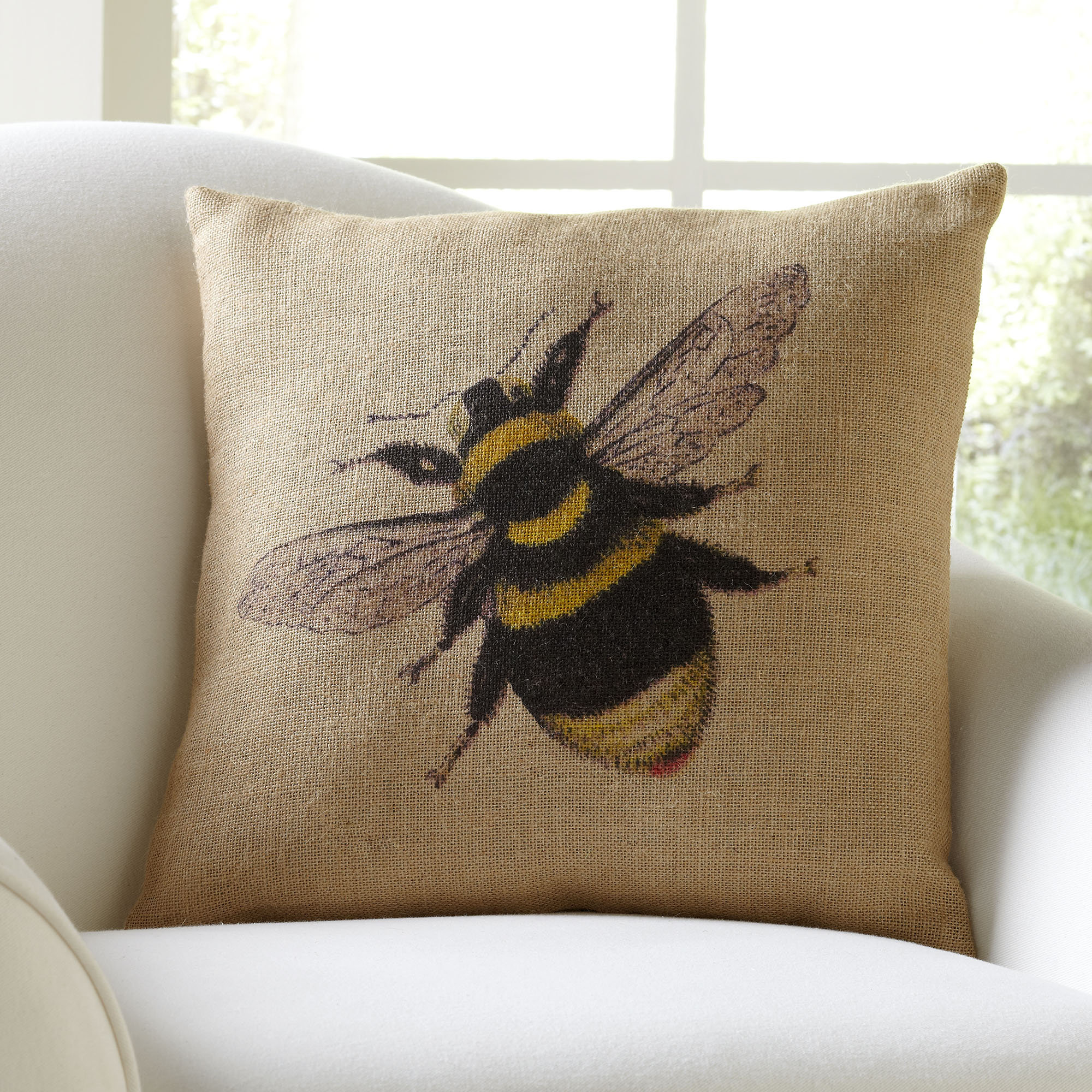 bee throw pillow