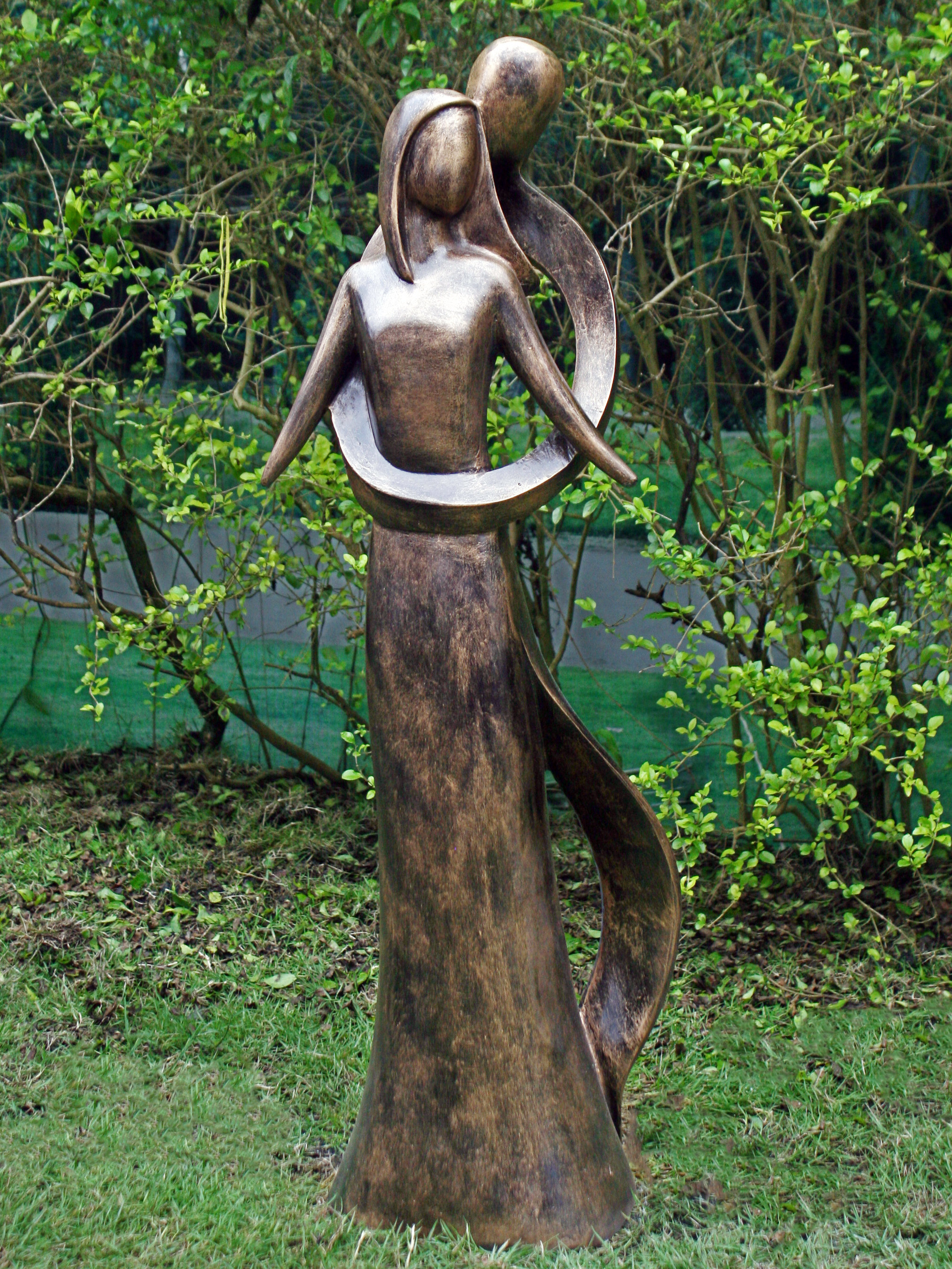 Rhoads Infinite Love Statue Rhoads Infinite Love Statue
