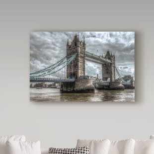 JP London Ready to Hang Made in North America Gallery Wrap Heavyweight Canvas Wall Art African Elephant Parade 14in SQSCNV2374 