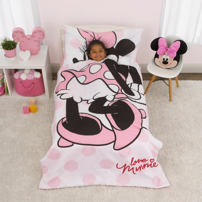 Minnie Mouse 4 Piece Toddler Bedding Set