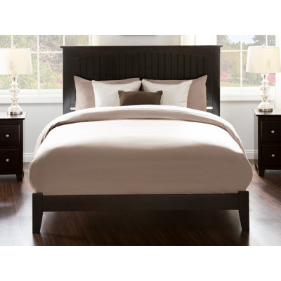 (Missing boxes) Kindig Low Profile Foundation Bed with Built-in Charging Station