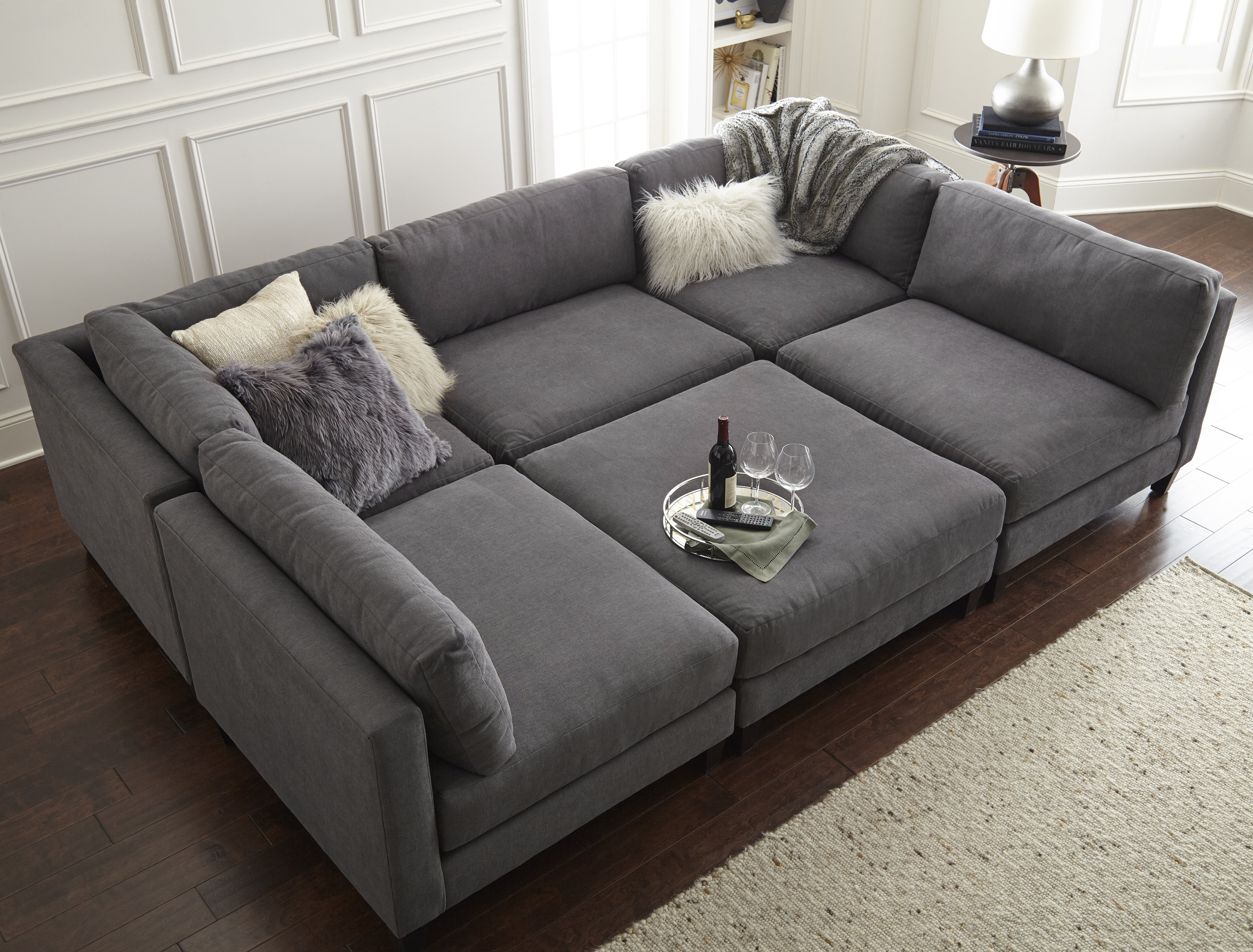 Chelsea Reversible Sleeper Sectional With Ottoman