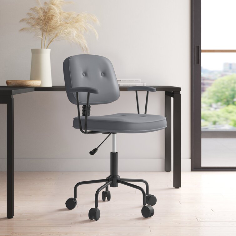 latitude run peugeot task chair