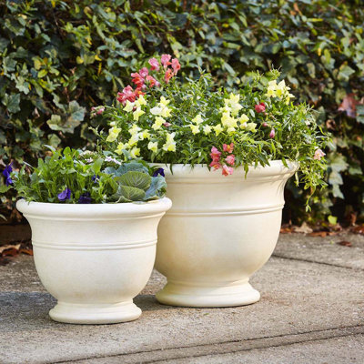 19" Jean Pierre Planter, Brownstone