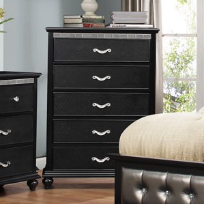 Almerton 5 Drawer Chest by Simmons Casegoods by Willa Arlo Interiors