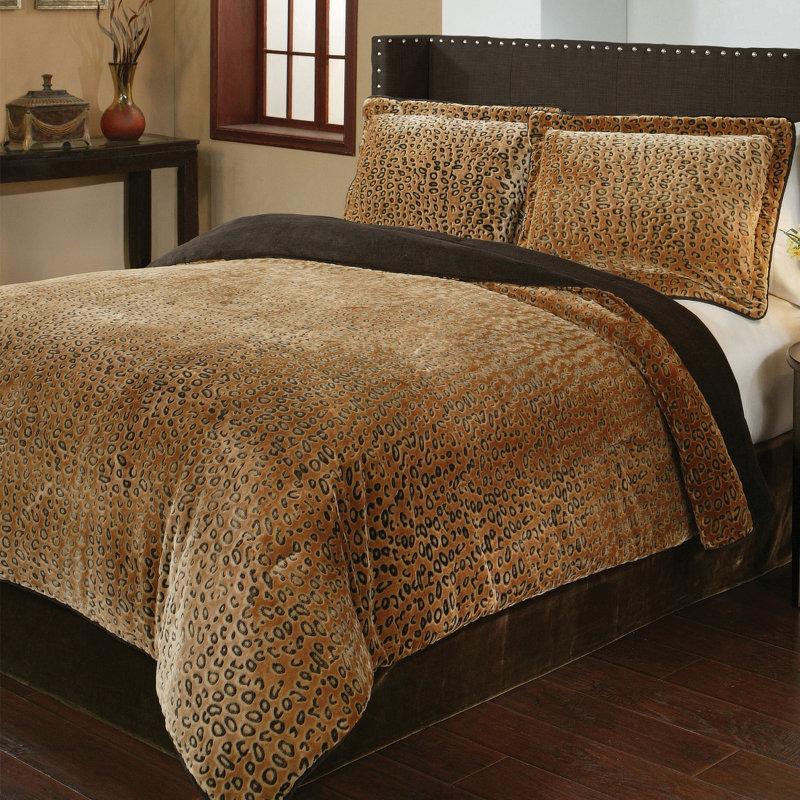 World Menagerie Millia Brown Reversible Animal Print 3 Piece Comforter Set Reviews Wayfair