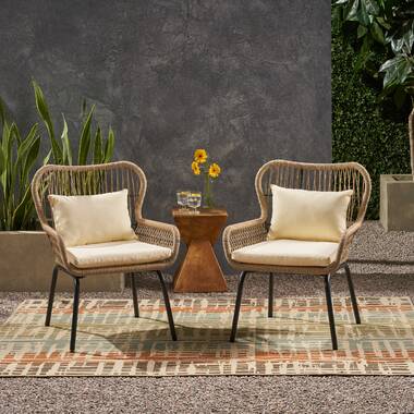 taura patio chair with cushions