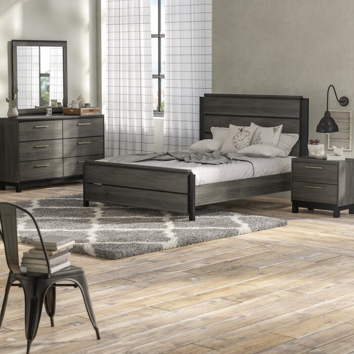 Mandy Standard 4 Piece Bedroom Set