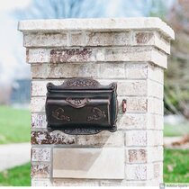 Fine Art Lighting Cast Aluminum Wall mounted mailbox Large Matte Black 