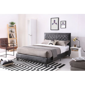 Caudell Upholstered Platform Bed by Varick Gallery