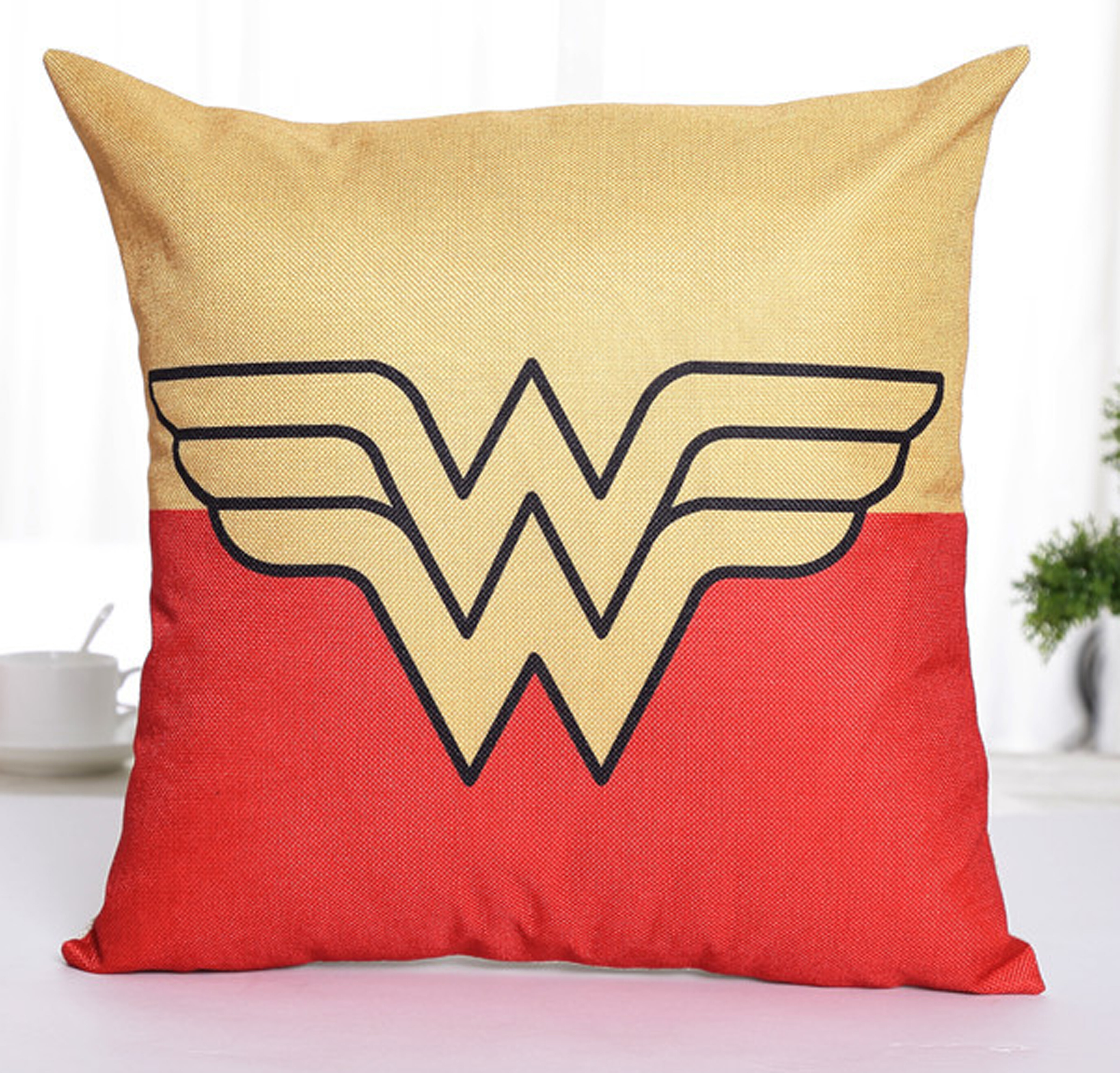 Lillowz SuperHeroes Wonder Woman Cotton Throw Pillow Reviews Wayfair