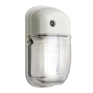 1-Light Outdoor Bulkhead Light