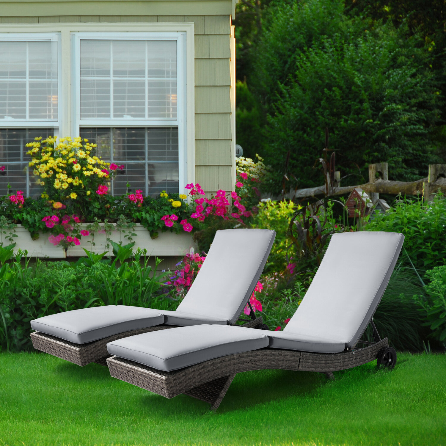 lattice back patio chairs